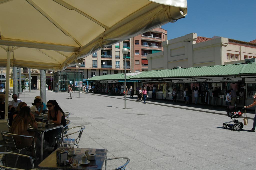 Bcn4Days Apartments Οσπιταλέτ ντε Λιοβρεγάτ Εξωτερικό φωτογραφία