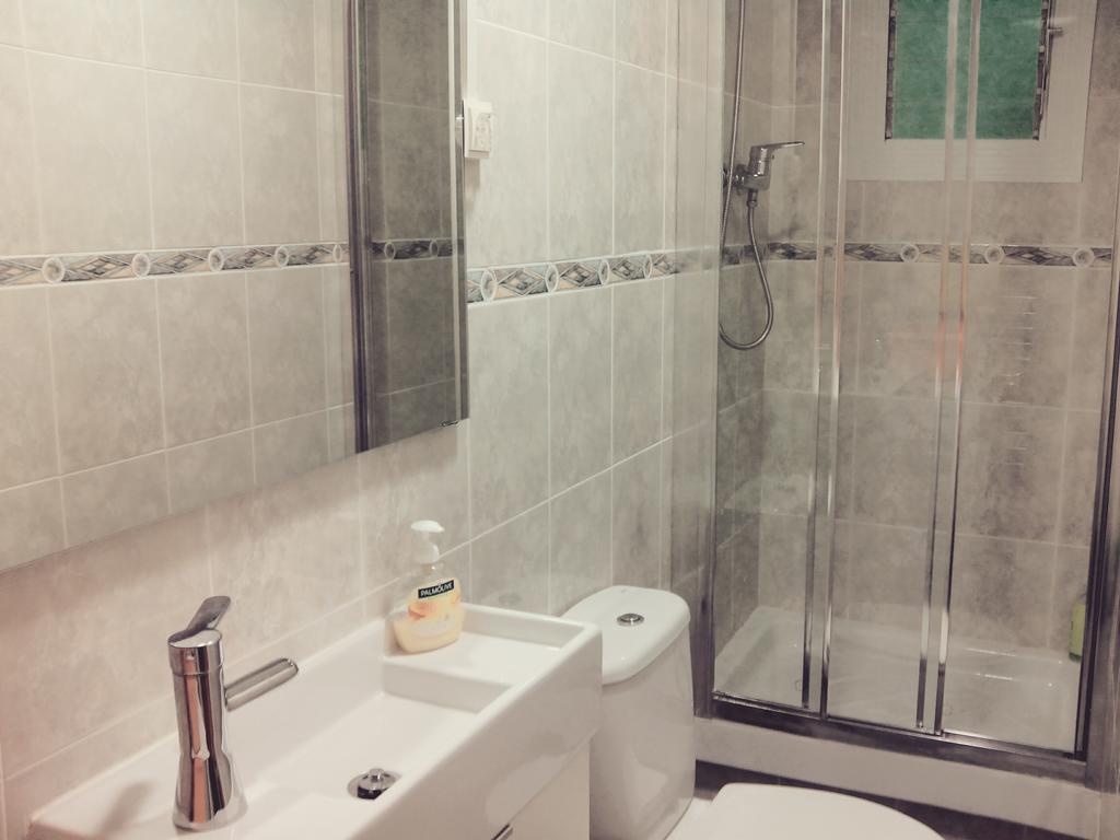 Bcn4Days Apartments Οσπιταλέτ ντε Λιοβρεγάτ Εξωτερικό φωτογραφία